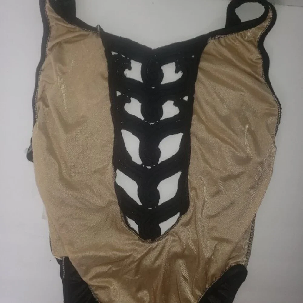 VINTAGE SOUTHERN EXPOSURE CUT OUT FRONT BLACK TANK SWIMSUIT